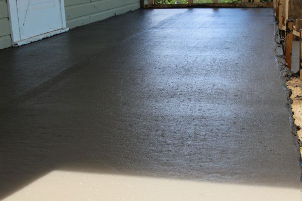 Porch Overlay Installation in Brentwood
